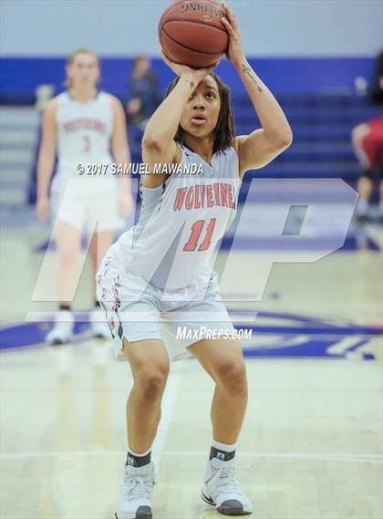 Thumbnail 2 in Harvard-Westlake vs Mount Miguel photogallery.