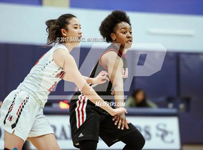 Thumbnail 3 in Harvard-Westlake vs Mount Miguel photogallery.