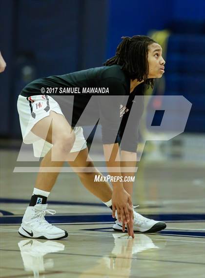 Thumbnail 1 in Harvard-Westlake vs Mount Miguel photogallery.