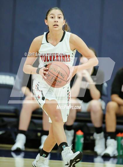 Thumbnail 3 in Harvard-Westlake vs Mount Miguel photogallery.