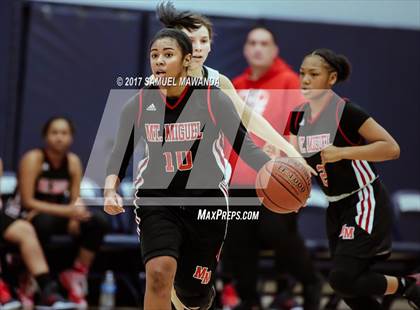 Thumbnail 3 in Harvard-Westlake vs Mount Miguel photogallery.