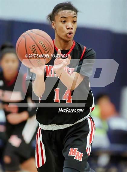 Thumbnail 3 in Harvard-Westlake vs Mount Miguel photogallery.