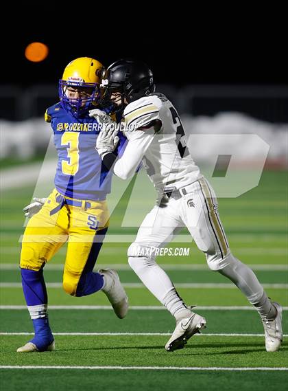 Thumbnail 1 in San Juan vs. Emery (UHSAA 2A Semifinal) photogallery.