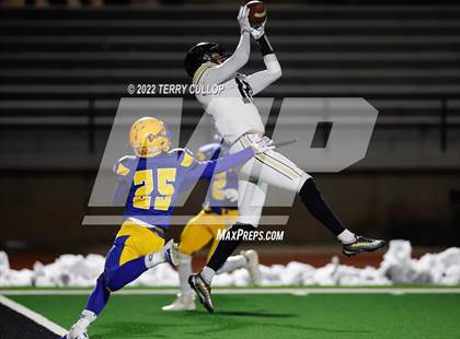 Thumbnail 3 in San Juan vs. Emery (UHSAA 2A Semifinal) photogallery.