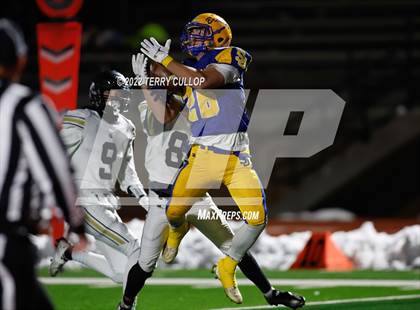 Thumbnail 1 in San Juan vs. Emery (UHSAA 2A Semifinal) photogallery.