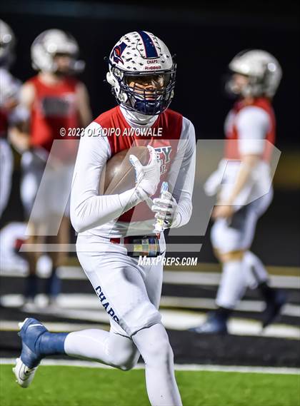 Thumbnail 2 in Aubrey vs. Van (UIL Football 4A Division II Region II Area) photogallery.