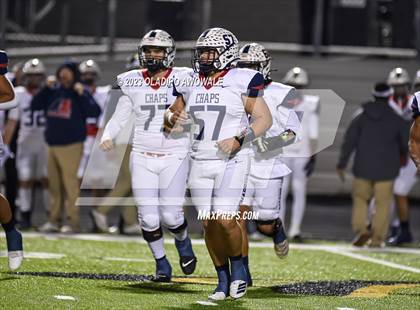 Thumbnail 3 in Aubrey vs. Van (UIL Football 4A Division II Region II Area) photogallery.