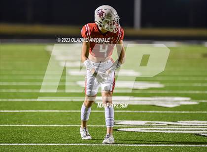 Thumbnail 2 in Aubrey vs. Van (UIL Football 4A Division II Region II Area) photogallery.