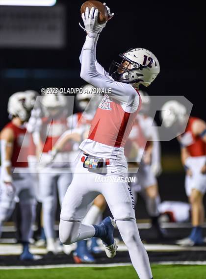 Thumbnail 3 in Aubrey vs. Van (UIL Football 4A Division II Region II Area) photogallery.