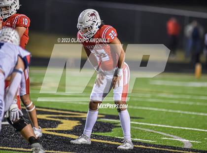 Thumbnail 1 in Aubrey vs. Van (UIL Football 4A Division II Region II Area) photogallery.