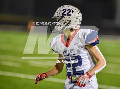 Thumbnail 1 in Aubrey vs. Van (UIL Football 4A Division II Region II Area) photogallery.