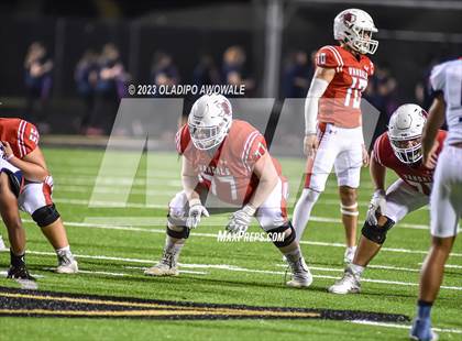 Thumbnail 1 in Aubrey vs. Van (UIL Football 4A Division II Region II Area) photogallery.