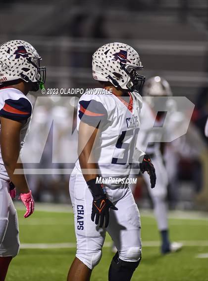 Thumbnail 3 in Aubrey vs. Van (UIL Football 4A Division II Region II Area) photogallery.