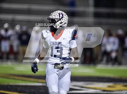 Thumbnail 2 in Aubrey vs. Van (UIL Football 4A Division II Region II Area) photogallery.