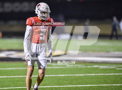 Thumbnail 2 in Aubrey vs. Van (UIL Football 4A Division II Region II Area) photogallery.