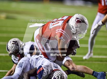 Thumbnail 2 in Aubrey vs. Van (UIL Football 4A Division II Region II Area) photogallery.