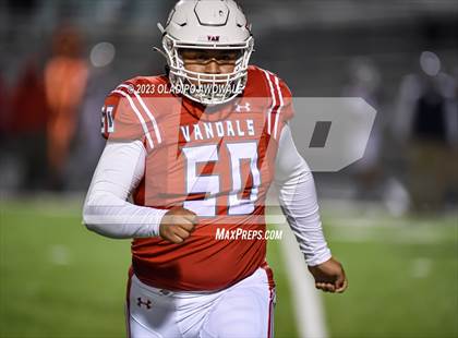 Thumbnail 2 in Aubrey vs. Van (UIL Football 4A Division II Region II Area) photogallery.