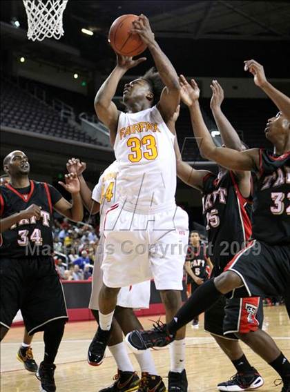 Thumbnail 1 in Fairfax vs. Taft (CIF LACS Semifinal) photogallery.