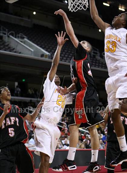 Thumbnail 2 in Fairfax vs. Taft (CIF LACS Semifinal) photogallery.