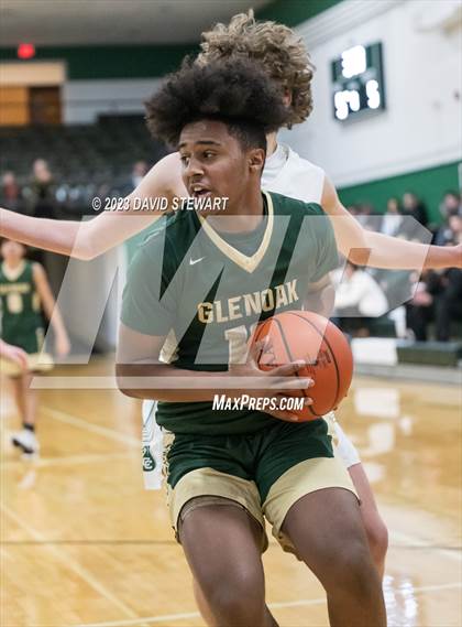 Thumbnail 2 in GlenOak @ Canton Central Catholic photogallery.