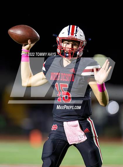 Thumbnail 3 in Huntington @ North DeSoto photogallery.