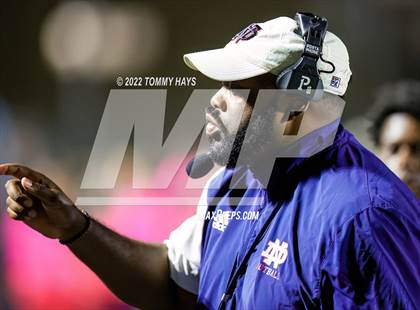 Thumbnail 3 in Huntington @ North DeSoto photogallery.