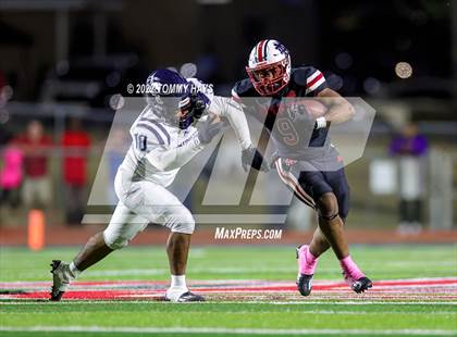 Thumbnail 3 in Huntington @ North DeSoto photogallery.