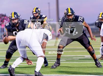Thumbnail 2 in Crandall @ Forney photogallery.
