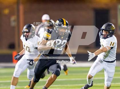 Thumbnail 2 in Crandall @ Forney photogallery.