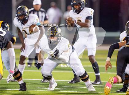 Thumbnail 1 in Crandall @ Forney photogallery.