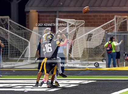 Thumbnail 2 in Crandall @ Forney photogallery.