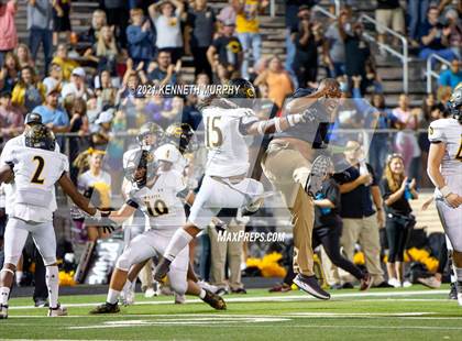 Thumbnail 3 in Crandall @ Forney photogallery.