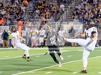 Thumbnail 3 in Crandall @ Forney photogallery.