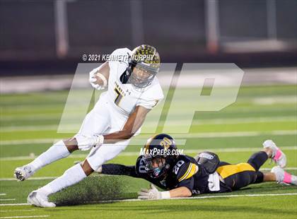 Thumbnail 3 in Crandall @ Forney photogallery.