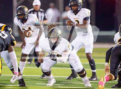 Thumbnail 3 in Crandall @ Forney photogallery.