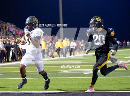 Thumbnail 2 in Crandall @ Forney photogallery.