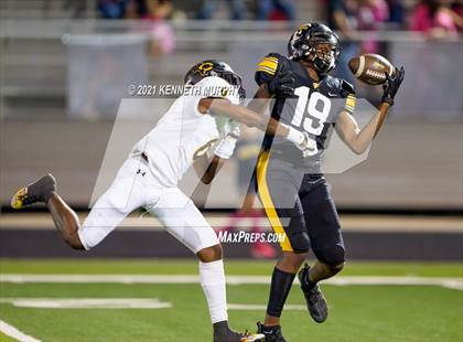 Thumbnail 1 in Crandall @ Forney photogallery.