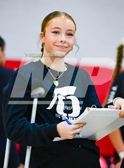 Thumbnail 2 in Oak Ridge vs. West Park (CIF SJS Div 1 Stunt Finals) photogallery.