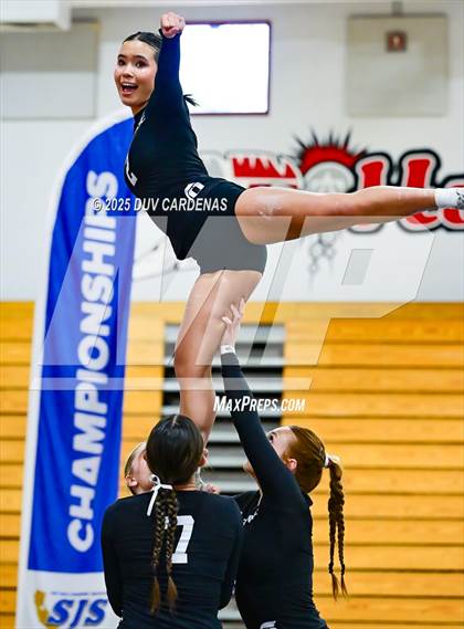 Thumbnail 1 in Oak Ridge vs. West Park (CIF SJS Div 1 Stunt Finals) photogallery.