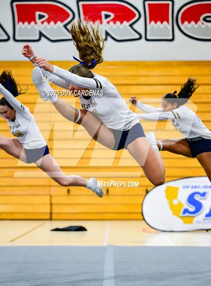 Thumbnail 2 in Oak Ridge vs. West Park (CIF SJS Div 1 Stunt Finals) photogallery.