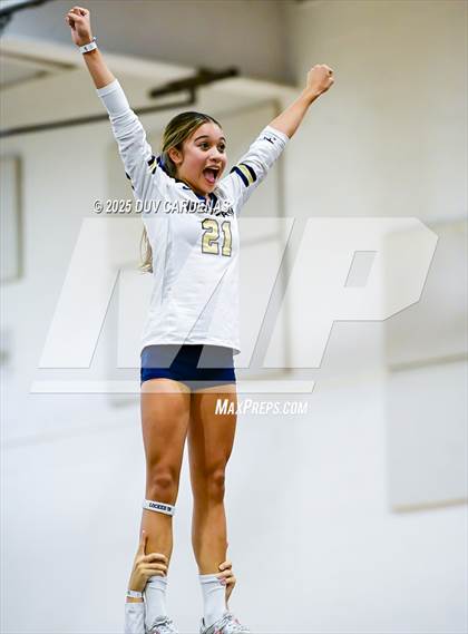 Thumbnail 1 in Oak Ridge vs. West Park (CIF SJS Div 1 Stunt Finals) photogallery.