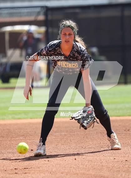 Thumbnail 2 in Eastern Alamance vs. Central Cabarrus (NCHSAA 3A Final Game 1) photogallery.