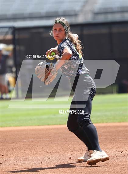 Thumbnail 2 in Eastern Alamance vs. Central Cabarrus (NCHSAA 3A Final Game 1) photogallery.