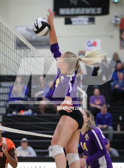 Thumbnail 3 in Heath vs Bloom-Carroll (OHSAA D2 District) photogallery.