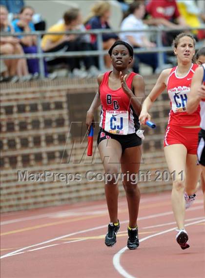 Thumbnail 1 in 117th Penn Relays (Girls 4x800m Large School Event 105) photogallery.