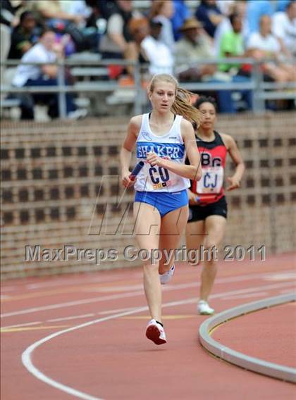 Thumbnail 1 in 117th Penn Relays (Girls 4x800m Large School Event 105) photogallery.