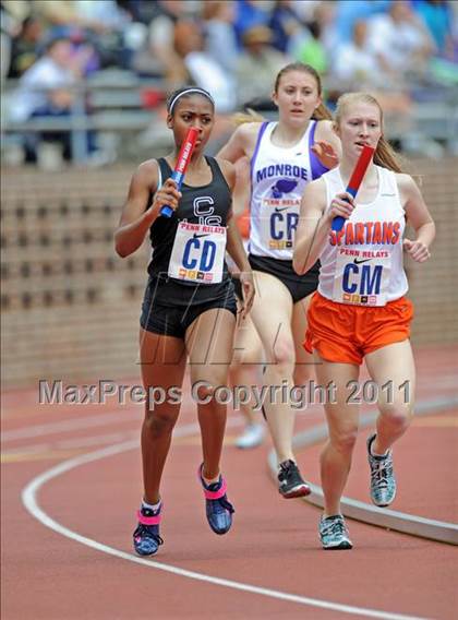 Thumbnail 3 in 117th Penn Relays (Girls 4x800m Large School Event 105) photogallery.