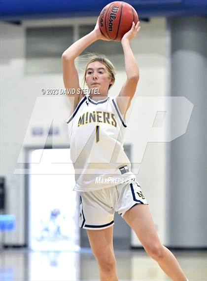 Thumbnail 1 in Davis vs. Nevada Union (50th Dorothy Speck Memorial) photogallery.