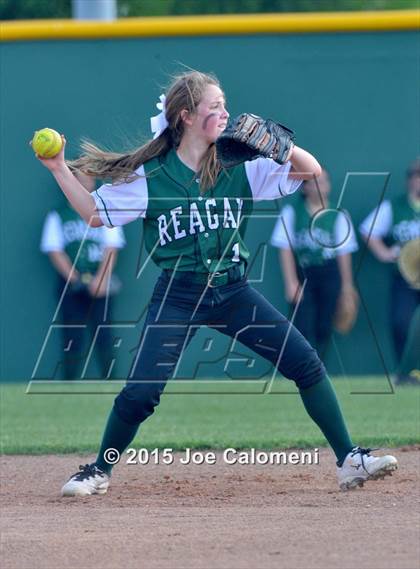 Thumbnail 2 in Reagan [Ronald] vs. Madison photogallery.