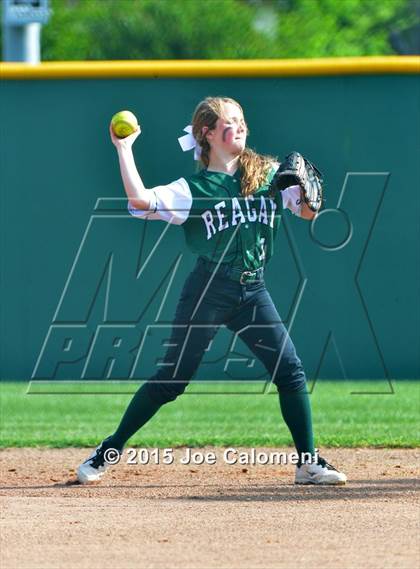 Thumbnail 3 in Reagan [Ronald] vs. Madison photogallery.
